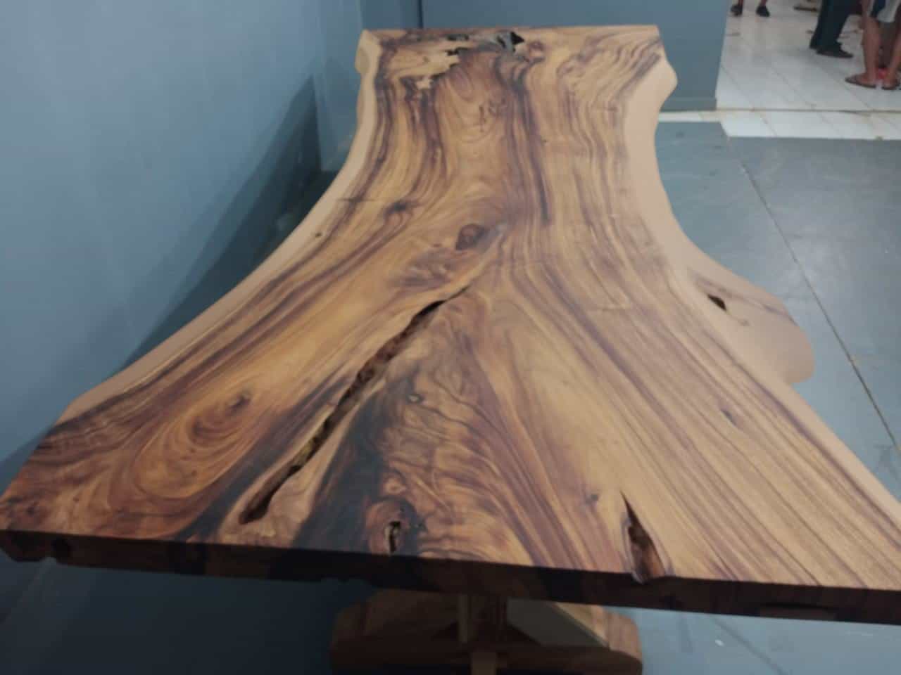 Live Edge Tables