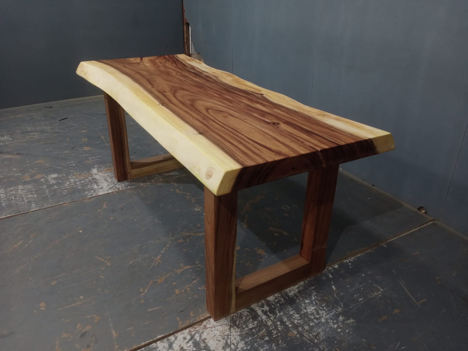 Live Edge Tables