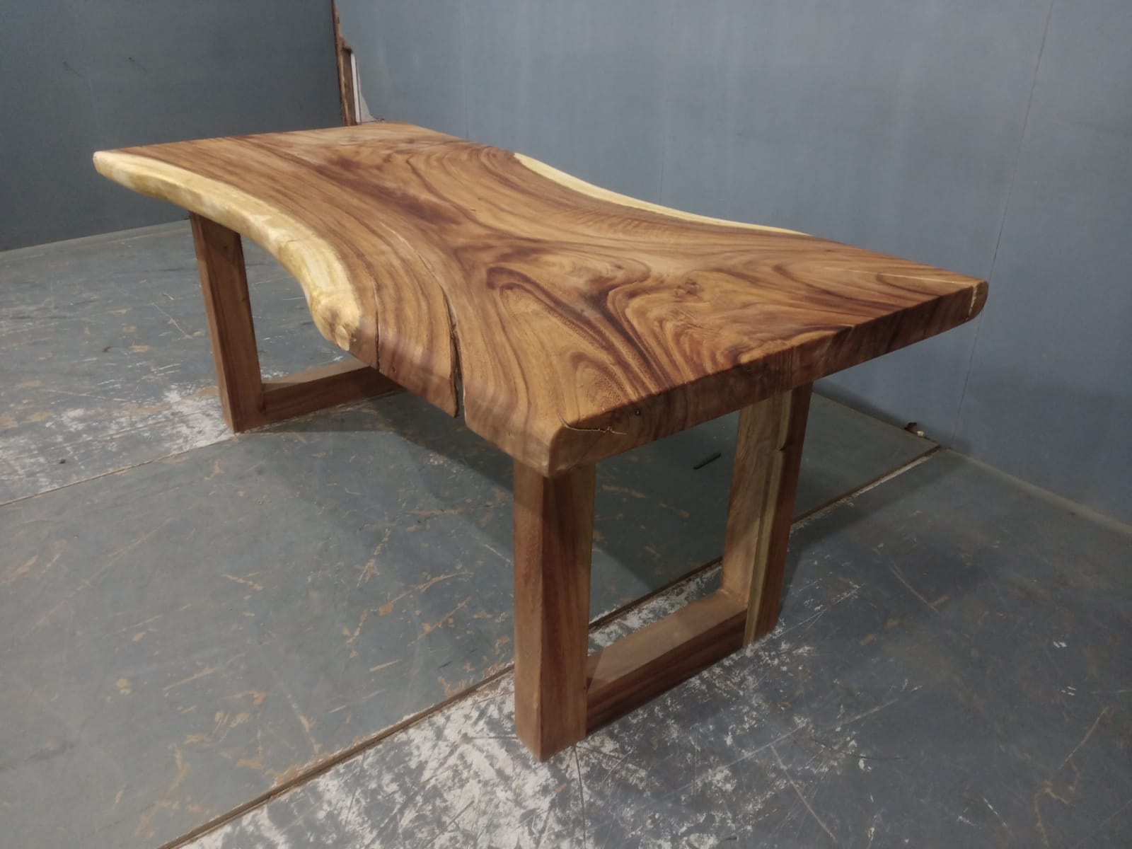 Live Edge Tables