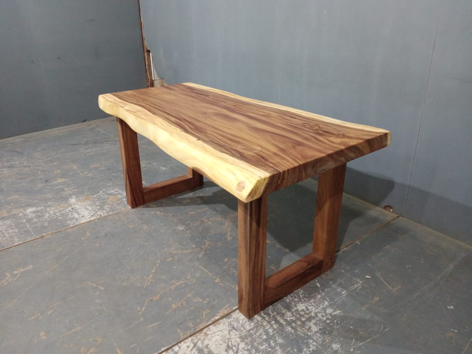 Live Edge Tables