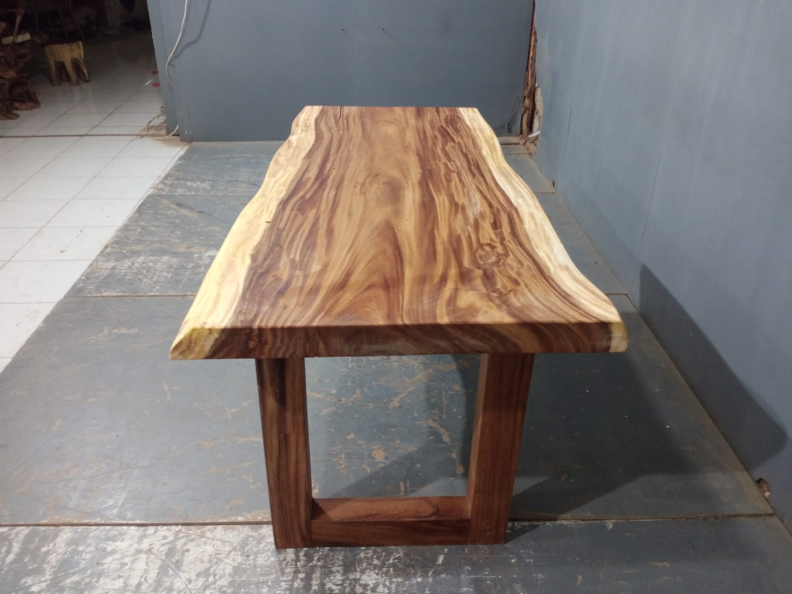 Live Edge Tables