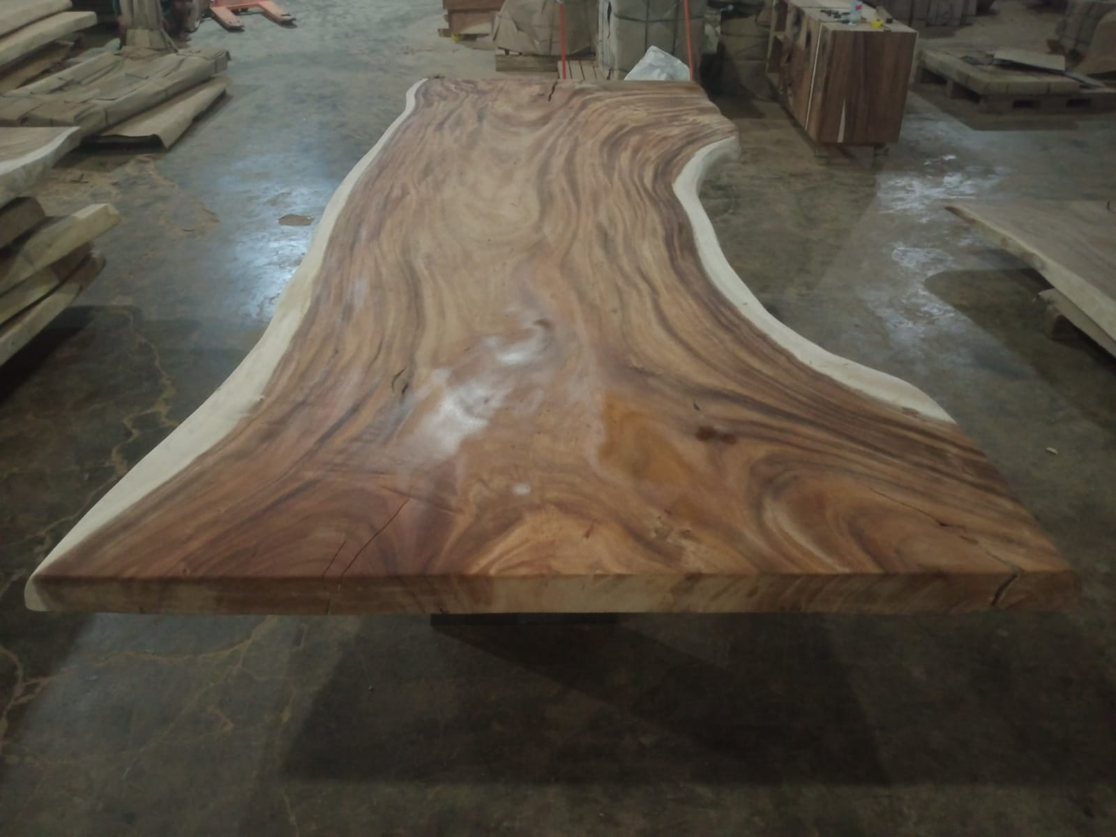 Live Edge Tables