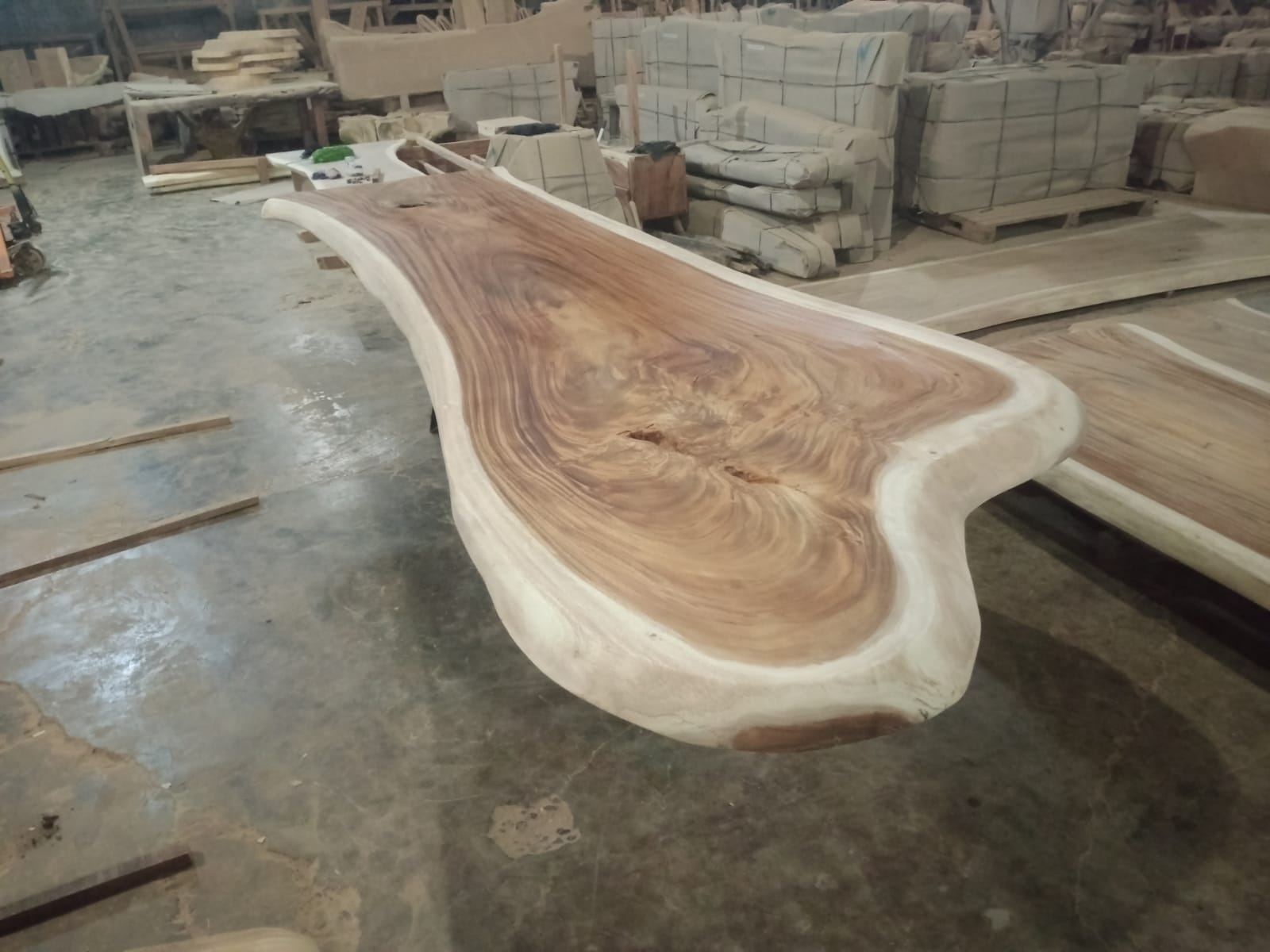 Live Edge Tables