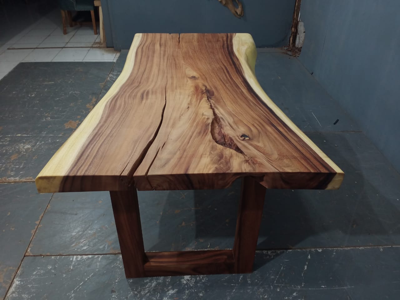 Live Edge Tables