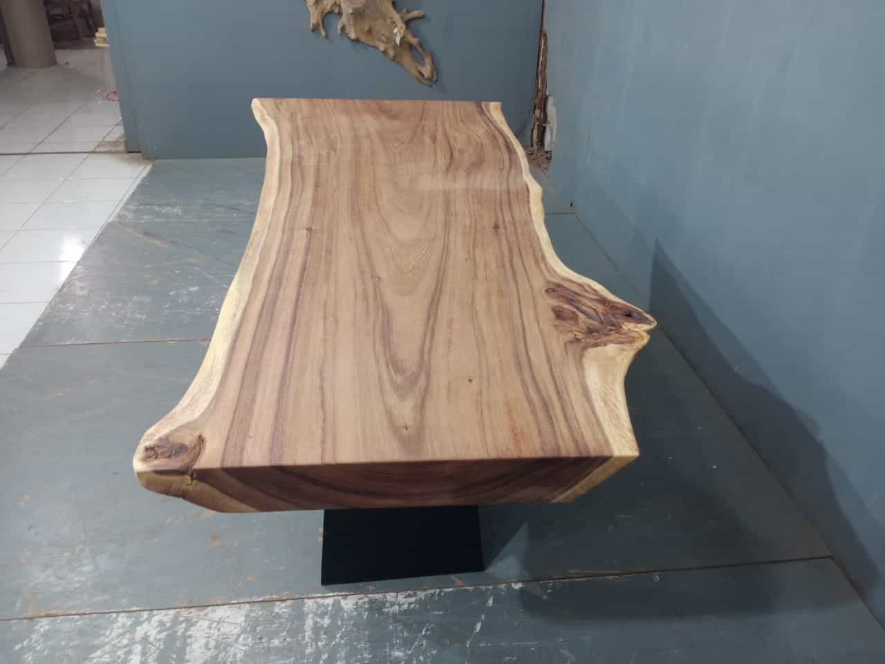 Live Edge Tables