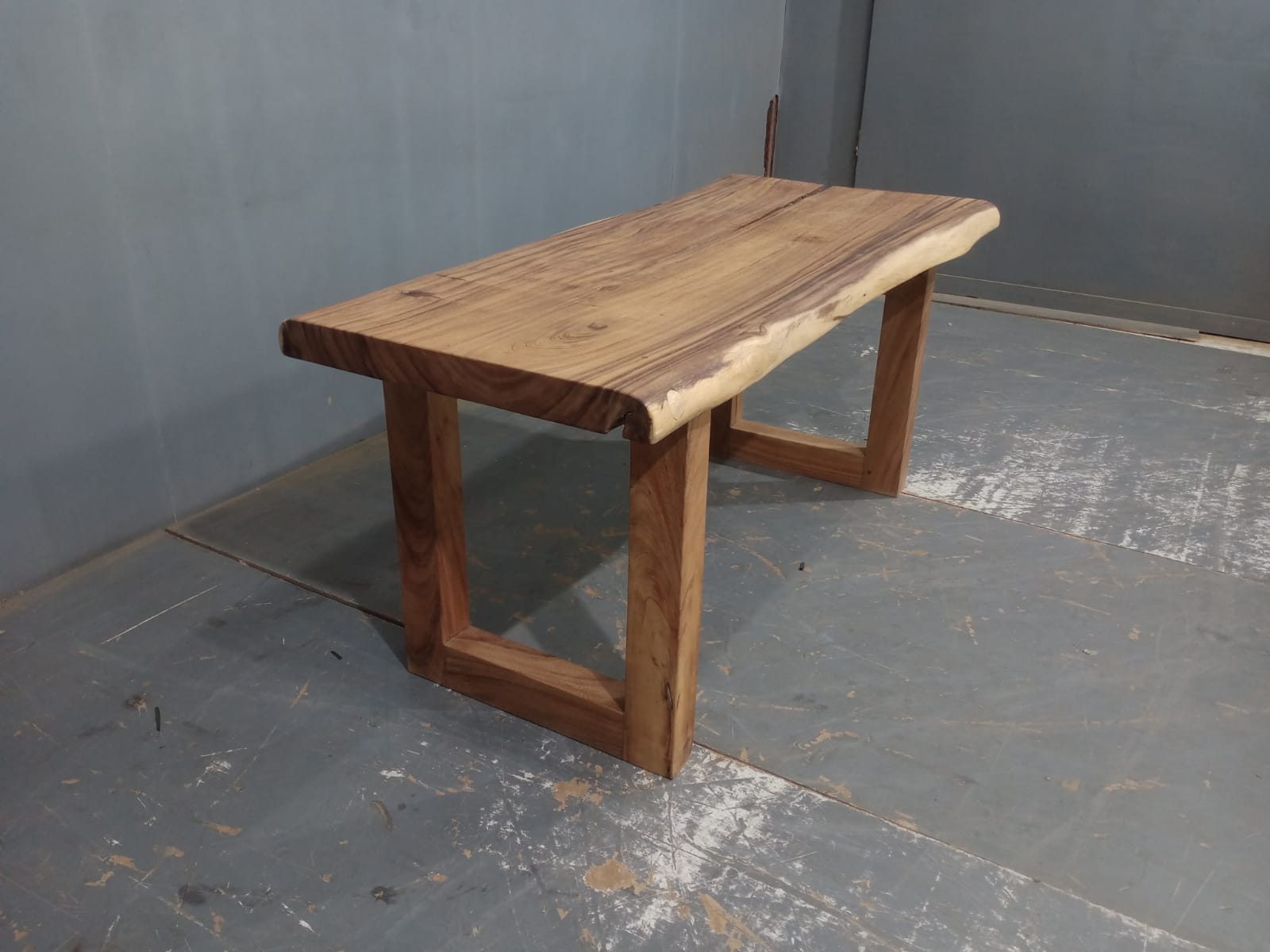 Live Edge Tables