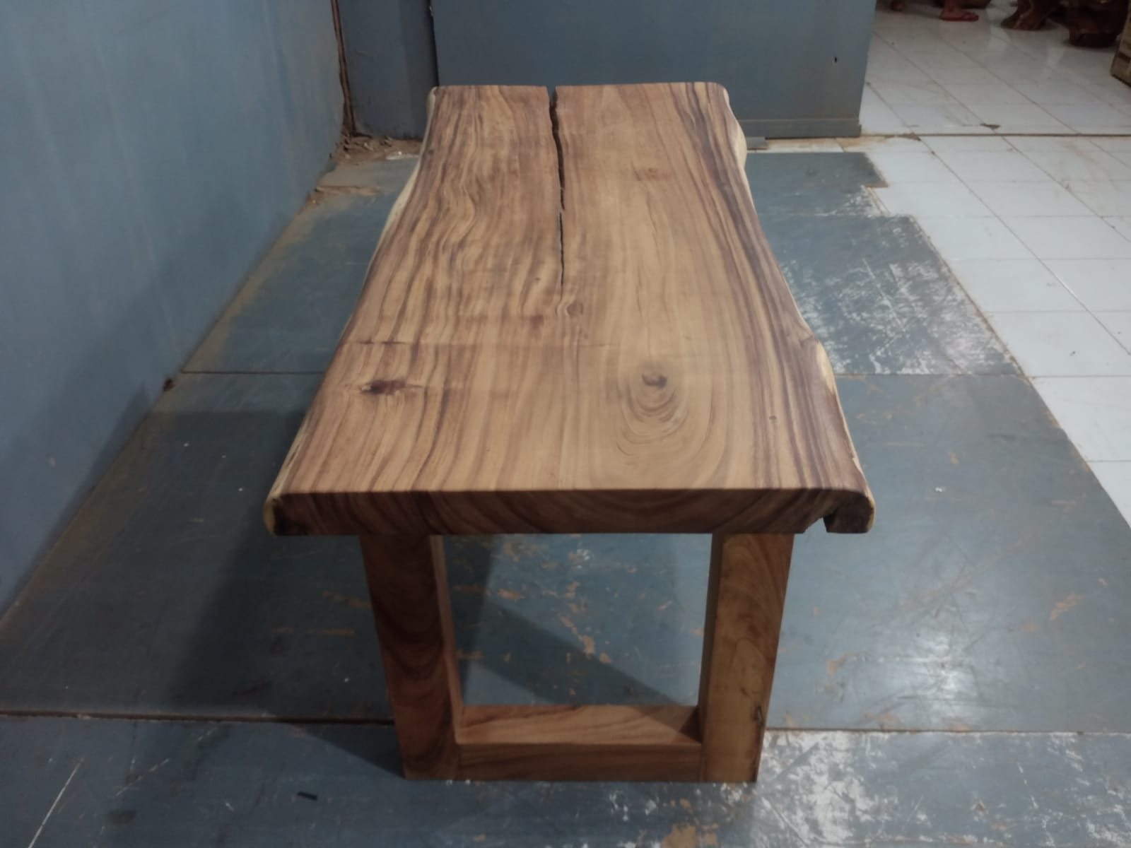 Live Edge Tables