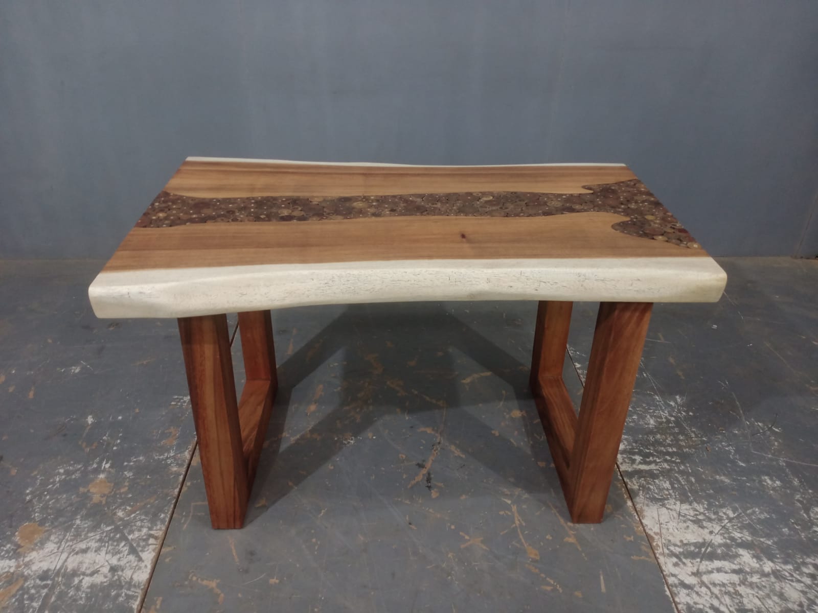 LIVE EDGE TABLES